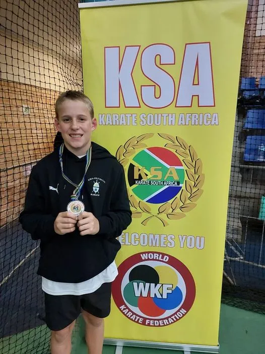 Super Suidie Karate medalje wenner